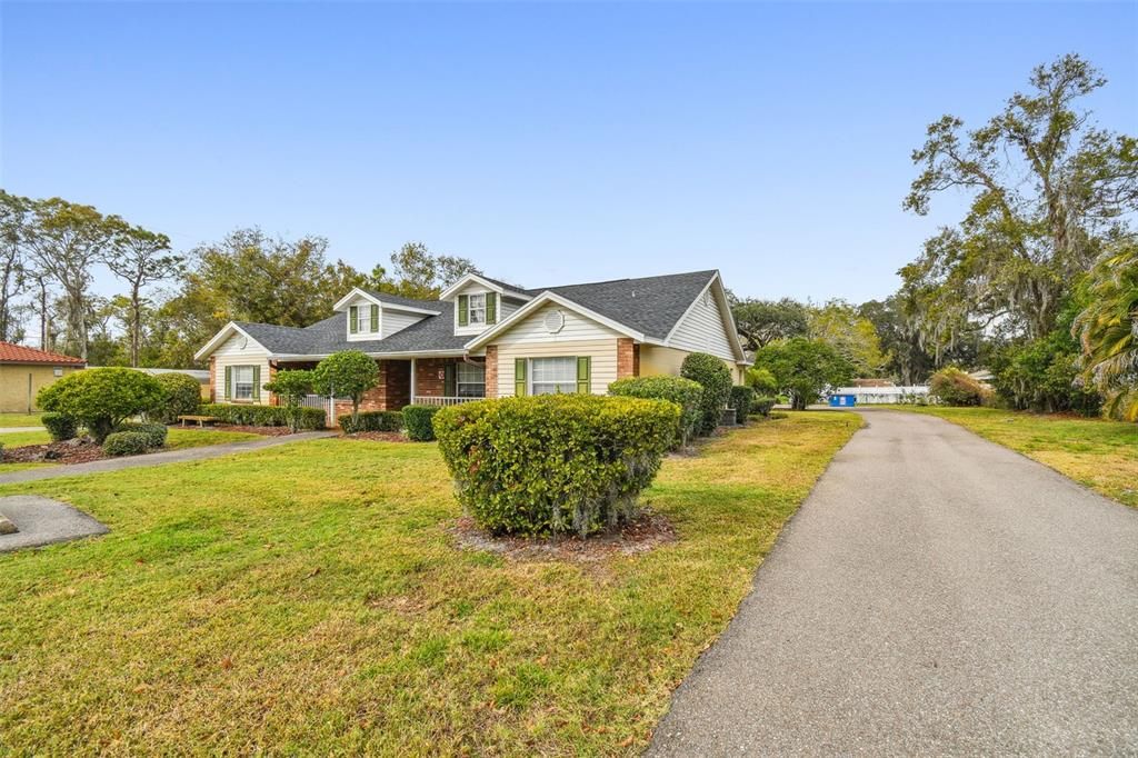 合同活跃: $1,700,000 (0 贝兹, 0 浴室, 2362 平方英尺)