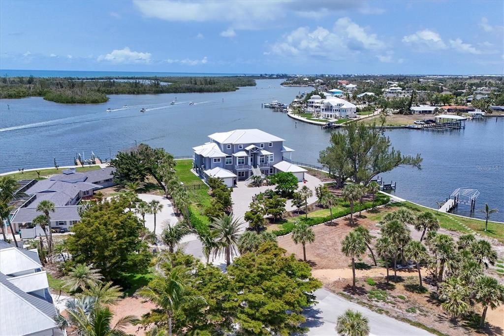 En Venta: $6,500,000 (5 camas, 5 baños, 5328 Pies cuadrados)