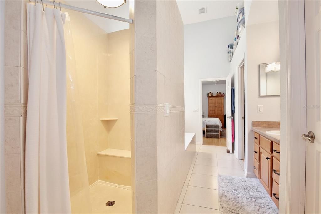 En Venta: $5,800,000 (4 camas, 2 baños, 3731 Pies cuadrados)