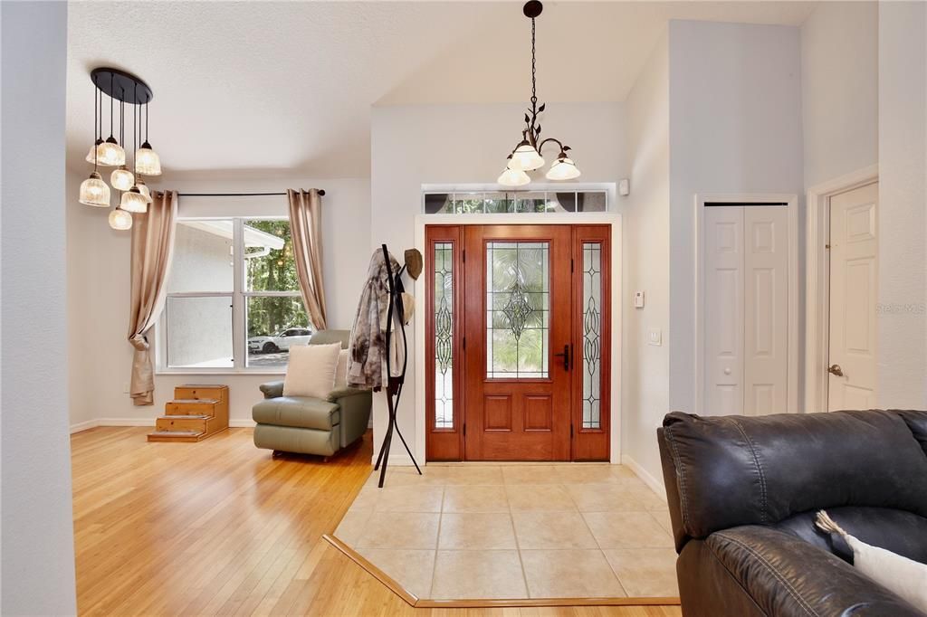 En Venta: $5,800,000 (4 camas, 2 baños, 3731 Pies cuadrados)