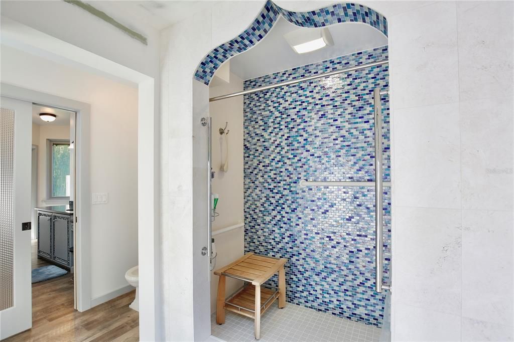 En Venta: $5,800,000 (4 camas, 2 baños, 3731 Pies cuadrados)