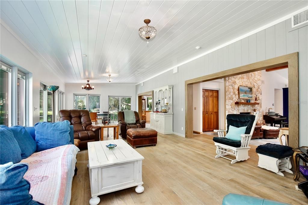 En Venta: $5,800,000 (4 camas, 2 baños, 3731 Pies cuadrados)