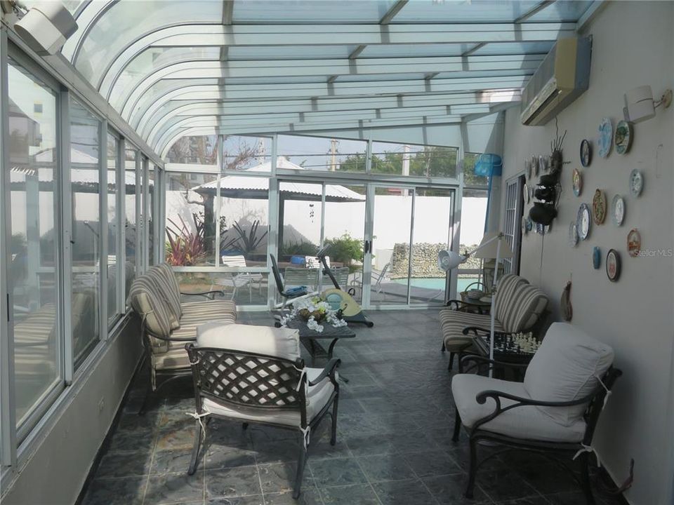 For Sale: $630,000 (5 beds, 3 baths, 2691 Square Feet)