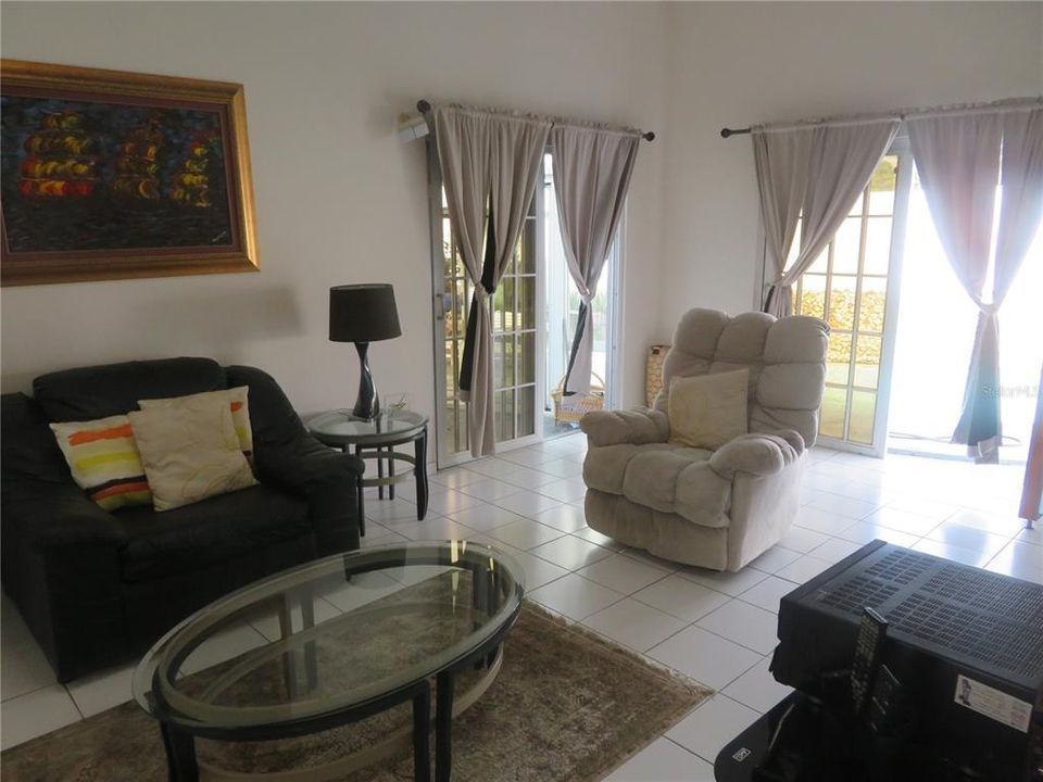 For Sale: $630,000 (5 beds, 3 baths, 2691 Square Feet)