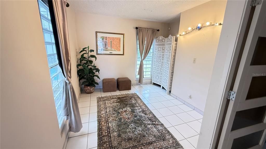 For Sale: $630,000 (5 beds, 3 baths, 2691 Square Feet)