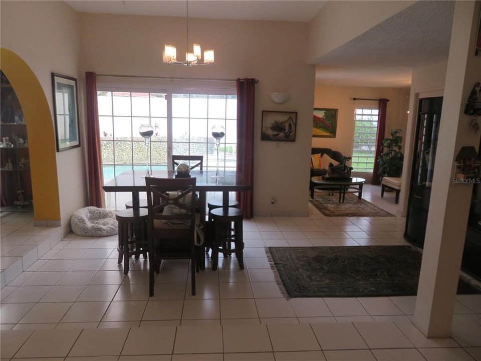 For Sale: $630,000 (5 beds, 3 baths, 2691 Square Feet)