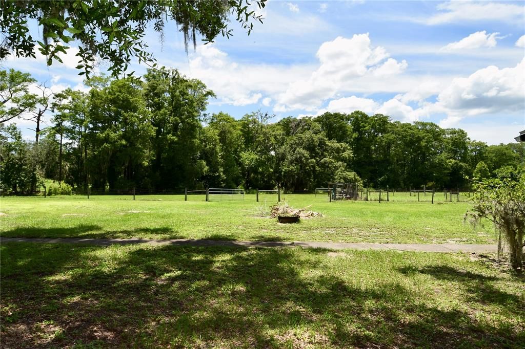 For Sale: $650,000 (3 beds, 2 baths, 2080 Square Feet)