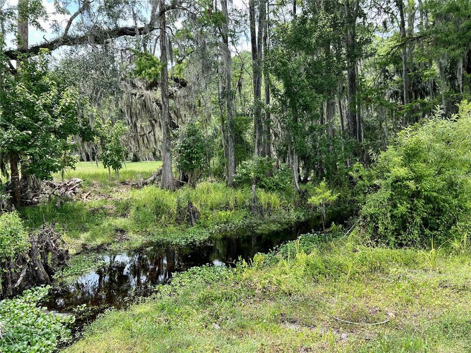 For Sale: $650,000 (3 beds, 2 baths, 2080 Square Feet)