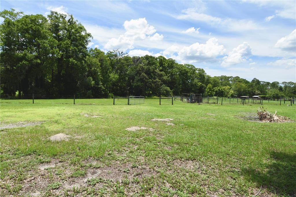 For Sale: $650,000 (3 beds, 2 baths, 2080 Square Feet)