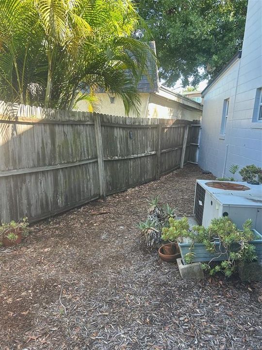 На продажу: $6,000 (0 спален, 0 ванн, 1080 Квадратных фут)