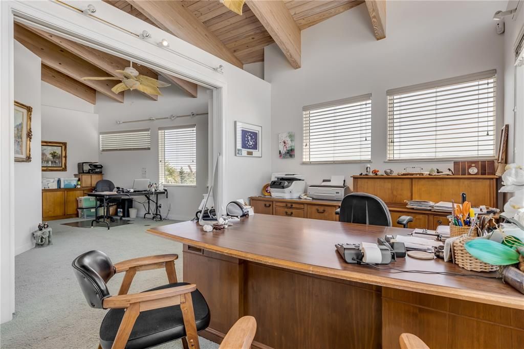 待售: $5,250,000 (5 贝兹, 4 浴室, 6606 平方英尺)