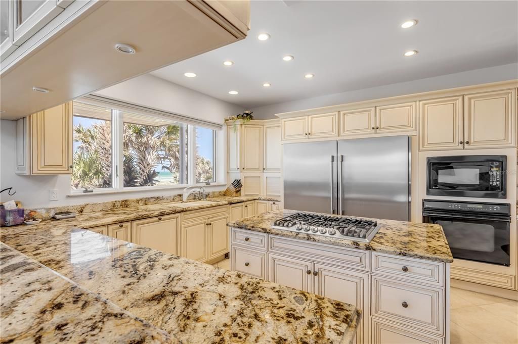 待售: $5,250,000 (5 贝兹, 4 浴室, 6606 平方英尺)