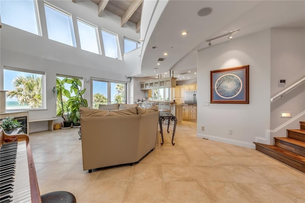 待售: $5,250,000 (5 贝兹, 4 浴室, 6606 平方英尺)