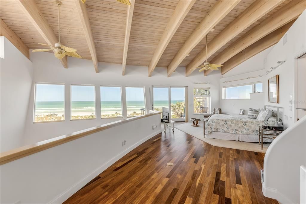 待售: $5,250,000 (5 贝兹, 4 浴室, 6606 平方英尺)