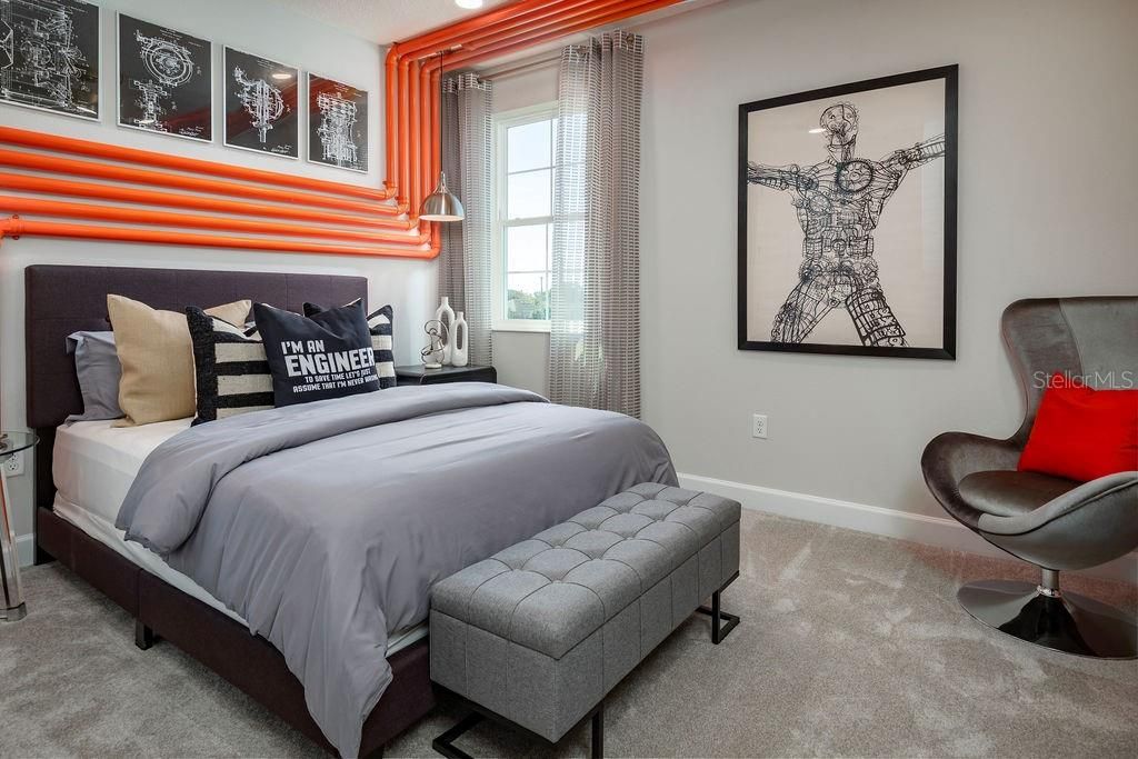 For Sale: $1,399,000 (5 beds, 4 baths, 3978 Square Feet)