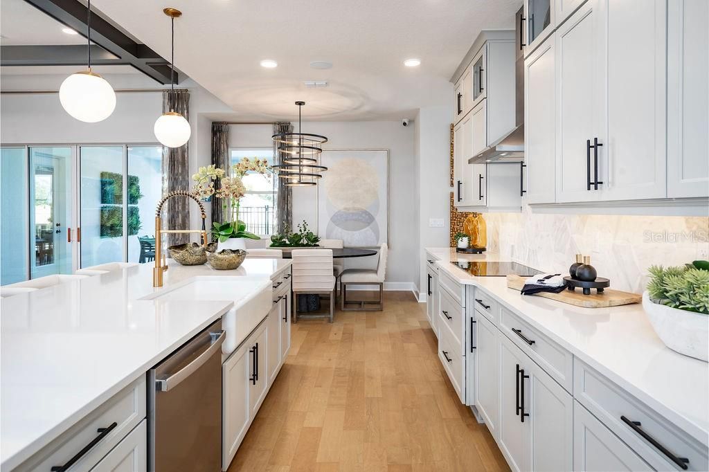 For Sale: $1,399,000 (5 beds, 4 baths, 3978 Square Feet)