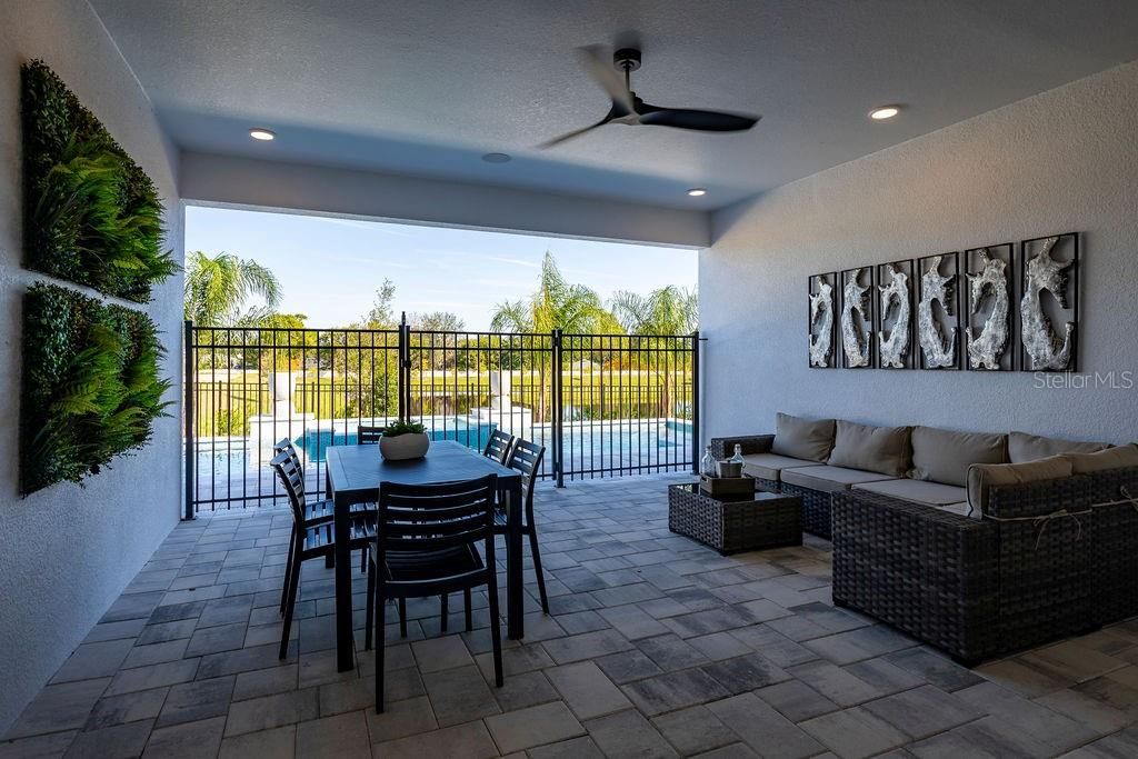 For Sale: $1,399,000 (5 beds, 4 baths, 3978 Square Feet)