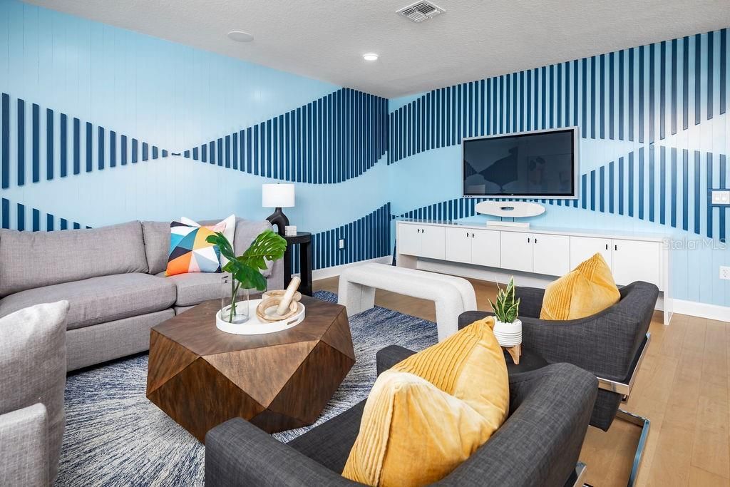 For Sale: $1,399,000 (5 beds, 4 baths, 3978 Square Feet)