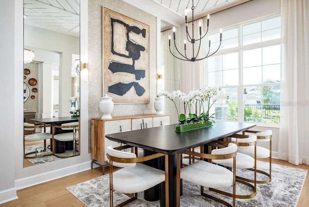 For Sale: $1,399,000 (5 beds, 4 baths, 3978 Square Feet)