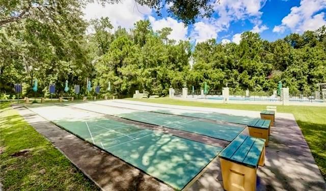 Activo con contrato: $215,000 (3 camas, 2 baños, 1698 Pies cuadrados)