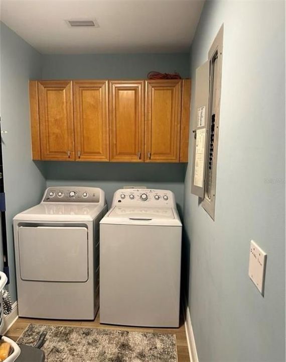 待售: $425,000 (2 贝兹, 2 浴室, 1759 平方英尺)