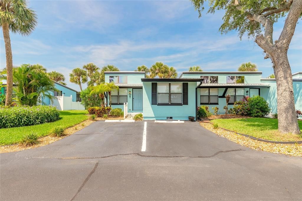 En Venta: $499,000 (2 camas, 2 baños, 888 Pies cuadrados)