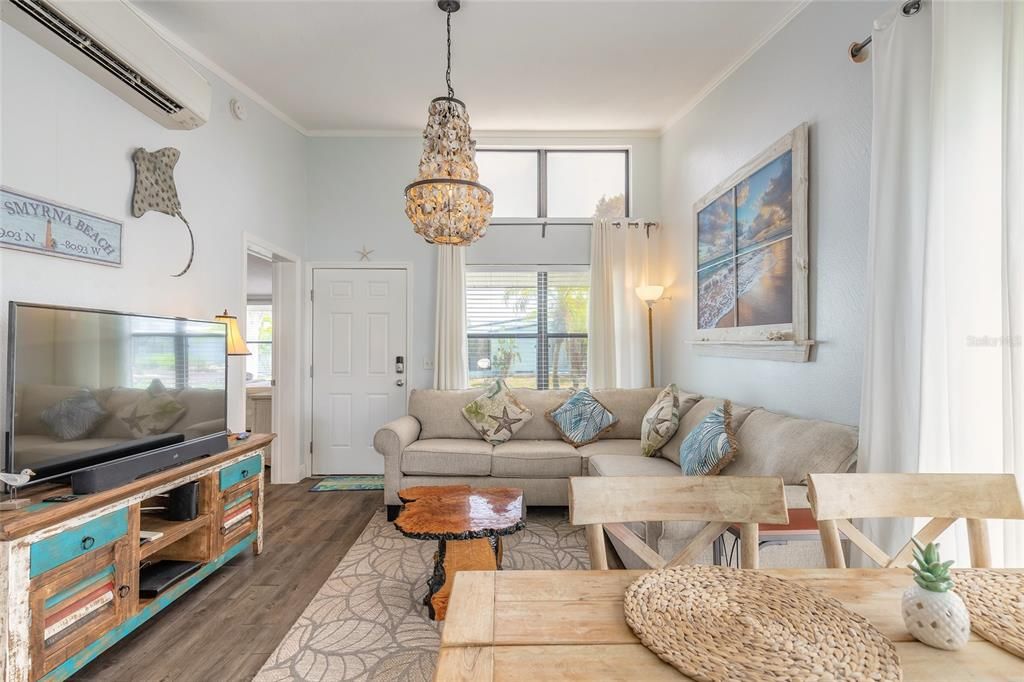 En Venta: $499,000 (2 camas, 2 baños, 888 Pies cuadrados)