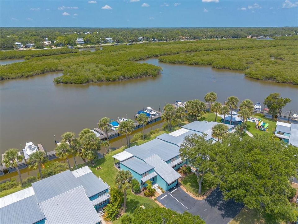 En Venta: $499,000 (2 camas, 2 baños, 888 Pies cuadrados)