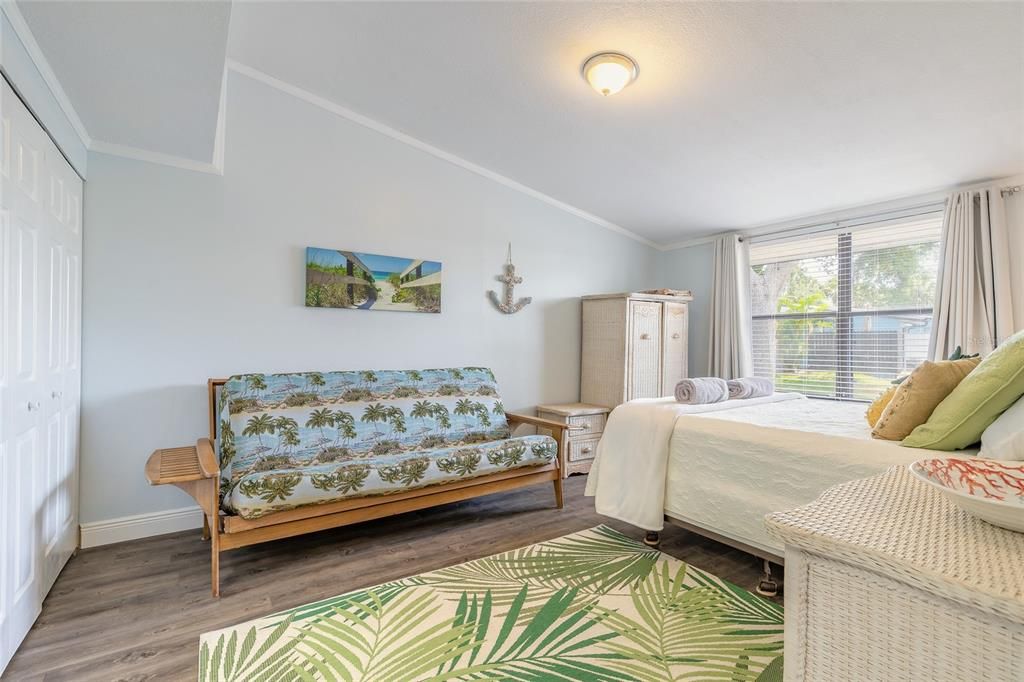 En Venta: $499,000 (2 camas, 2 baños, 888 Pies cuadrados)