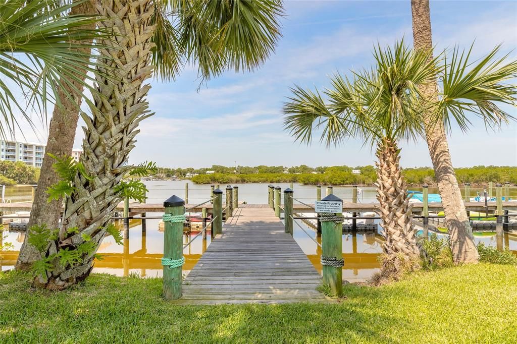 En Venta: $499,000 (2 camas, 2 baños, 888 Pies cuadrados)