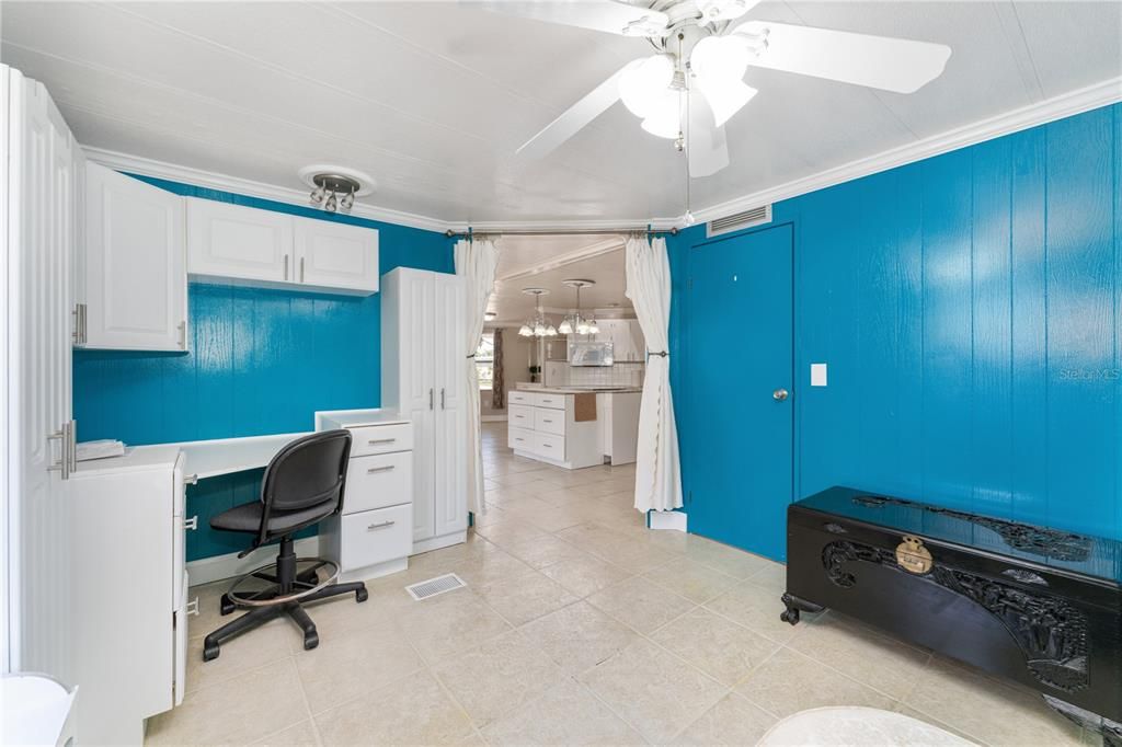 Activo con contrato: $129,000 (2 camas, 2 baños, 1200 Pies cuadrados)