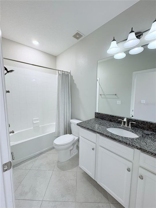 Active With Contract: $384,900 (3 beds, 2 baths, 1816 Square Feet)