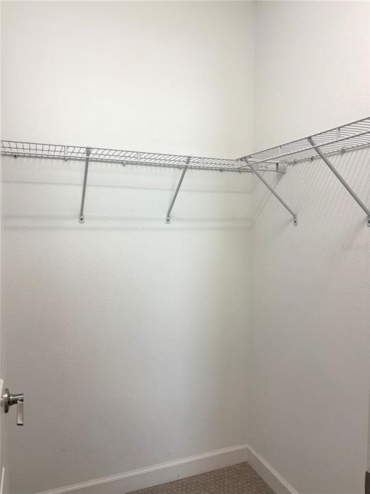 Active With Contract: $384,900 (3 beds, 2 baths, 1816 Square Feet)