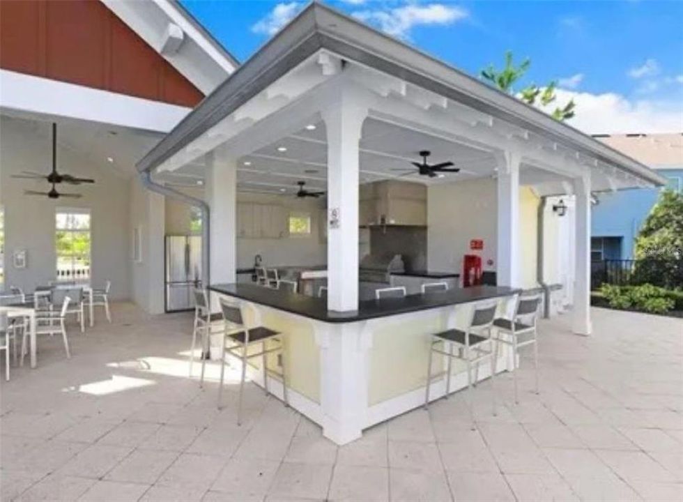 Active With Contract: $384,900 (3 beds, 2 baths, 1816 Square Feet)