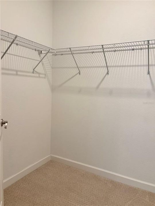 Active With Contract: $384,900 (3 beds, 2 baths, 1816 Square Feet)