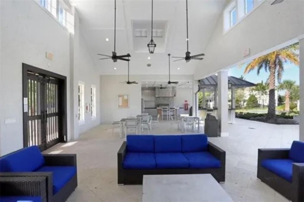 Active With Contract: $384,900 (3 beds, 2 baths, 1816 Square Feet)