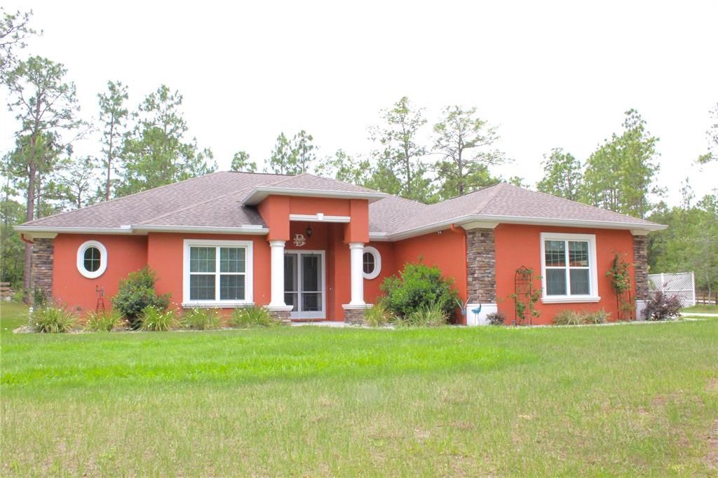 Recently Sold: $640,500 (3 beds, 3 baths, 2235 Square Feet)