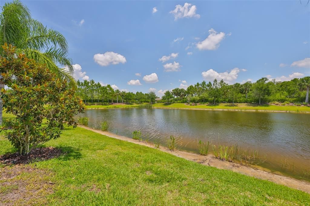 Active With Contract: $489,000 (3 beds, 2 baths, 2327 Square Feet)
