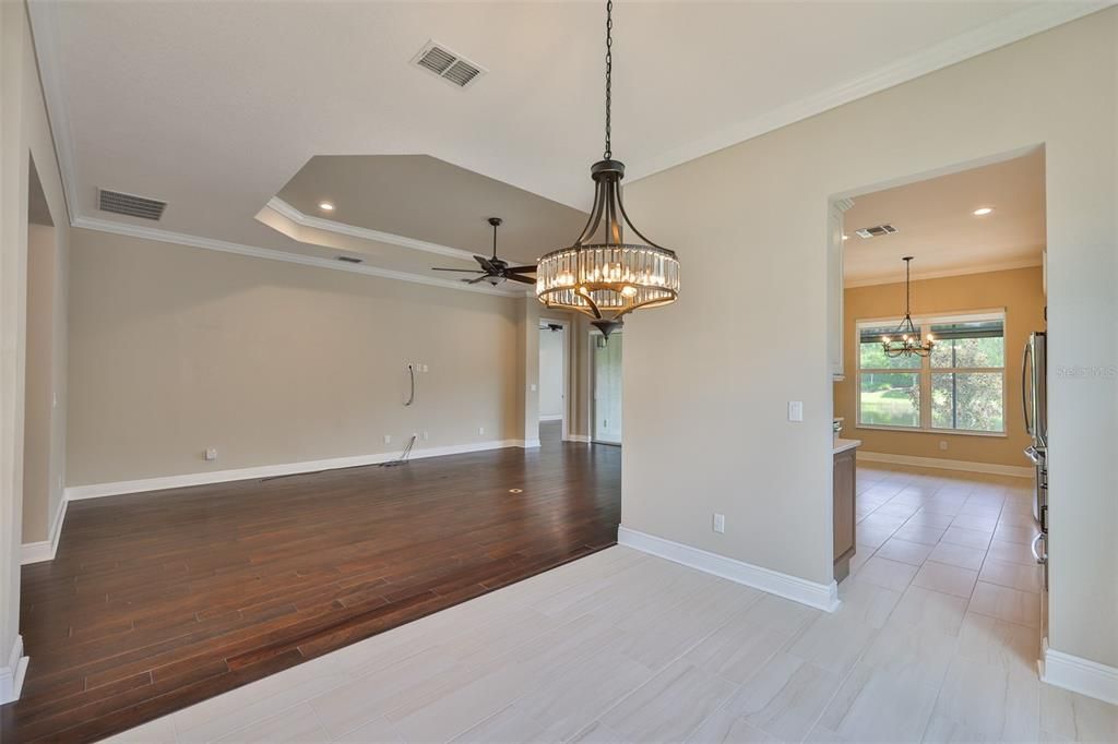 Active With Contract: $489,000 (3 beds, 2 baths, 2327 Square Feet)