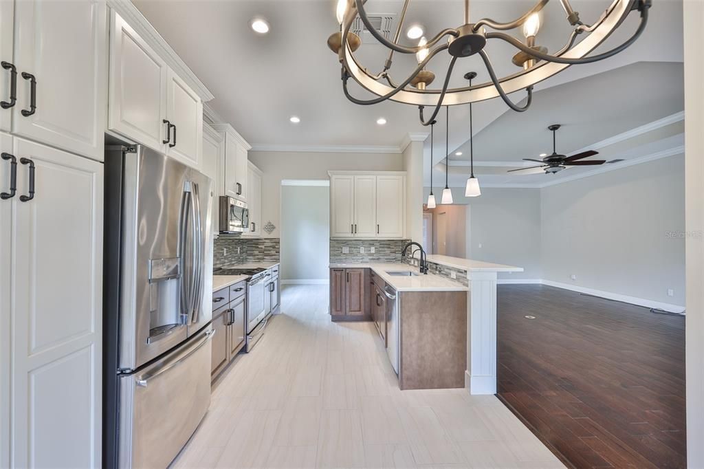 Active With Contract: $489,000 (3 beds, 2 baths, 2327 Square Feet)