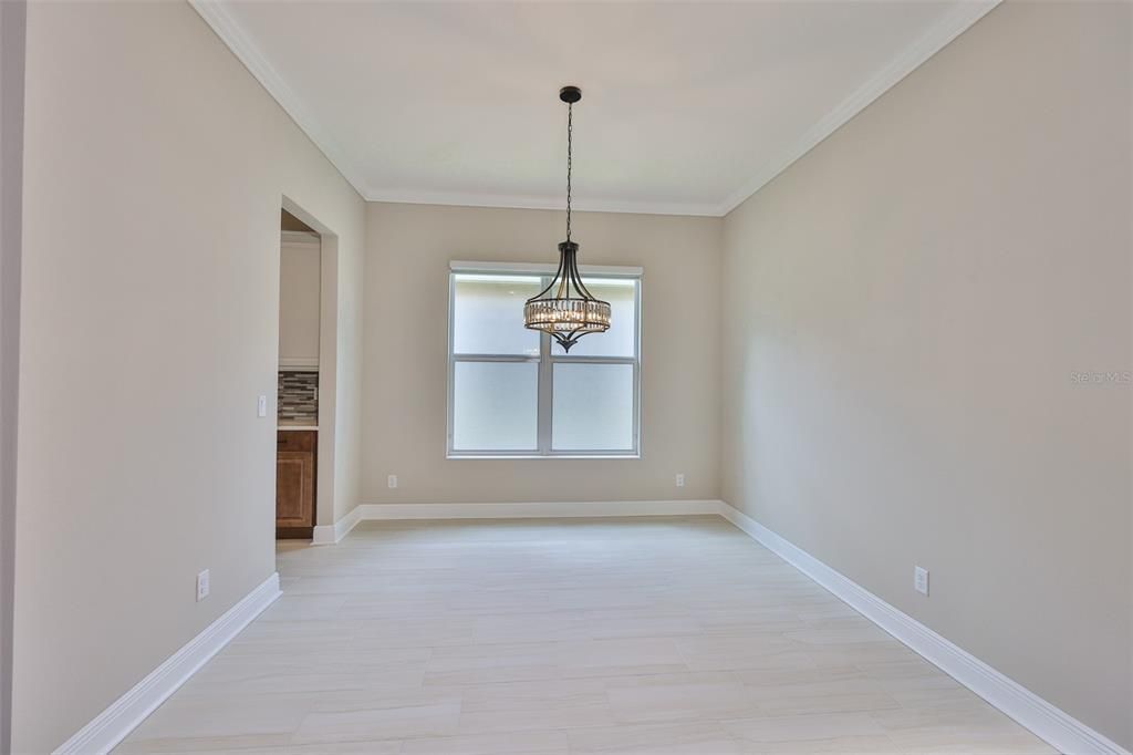 Active With Contract: $489,000 (3 beds, 2 baths, 2327 Square Feet)