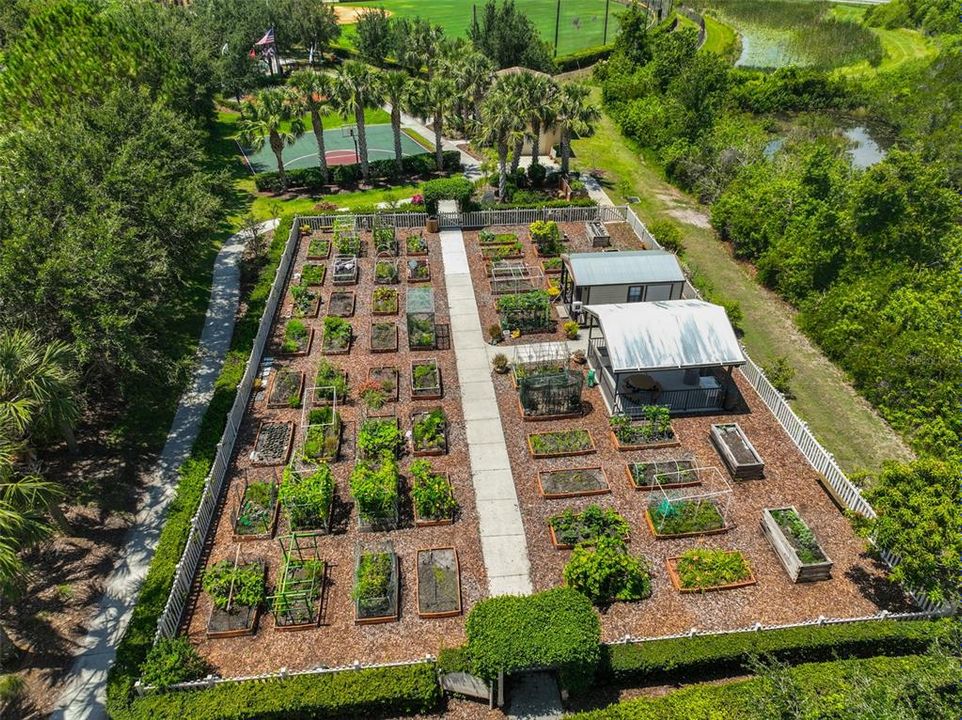 Active With Contract: $489,000 (3 beds, 2 baths, 2327 Square Feet)