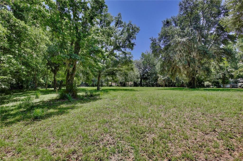 For Sale: $5,800,000 (12.31 acres)