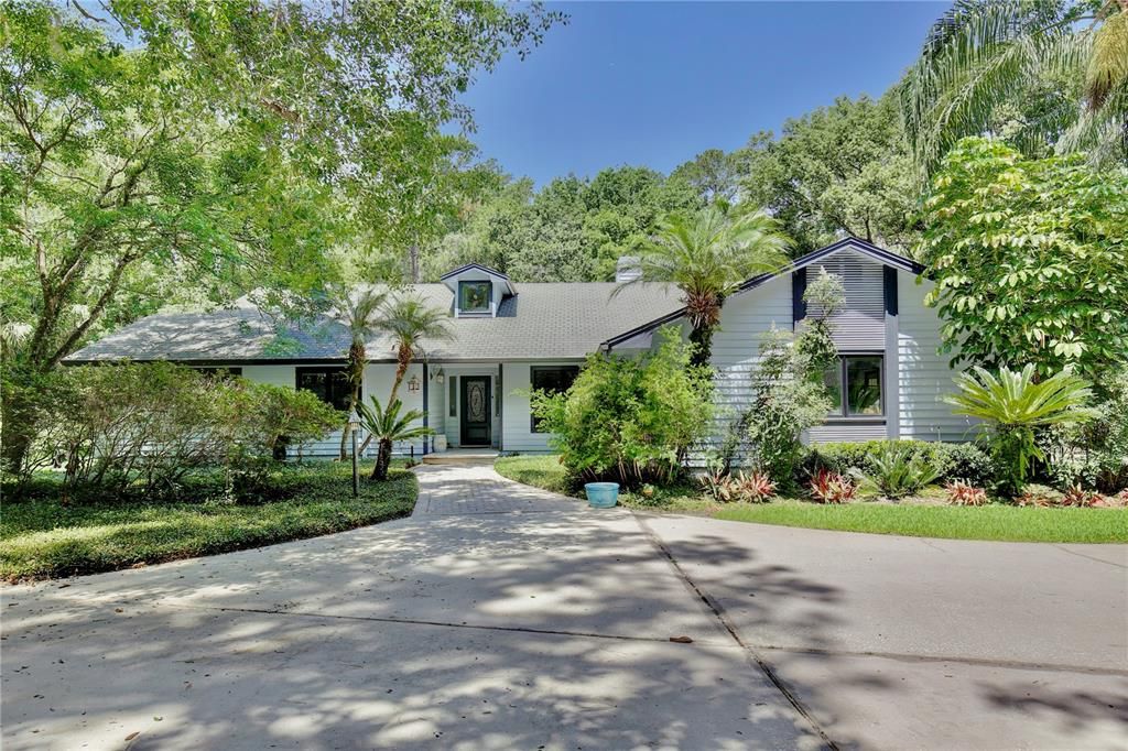 For Sale: $5,800,000 (12.31 acres)