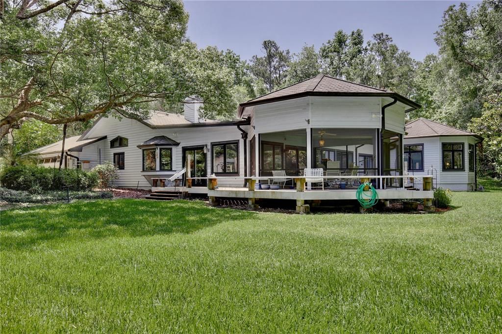 For Sale: $5,800,000 (12.31 acres)