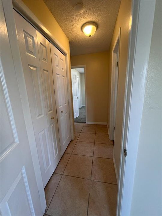 Active With Contract: $250,000 (3 beds, 2 baths, 1962 Square Feet)