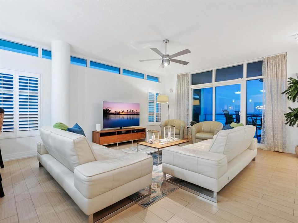 For Sale: $3,000,000 (3 beds, 3 baths, 2143 Square Feet)