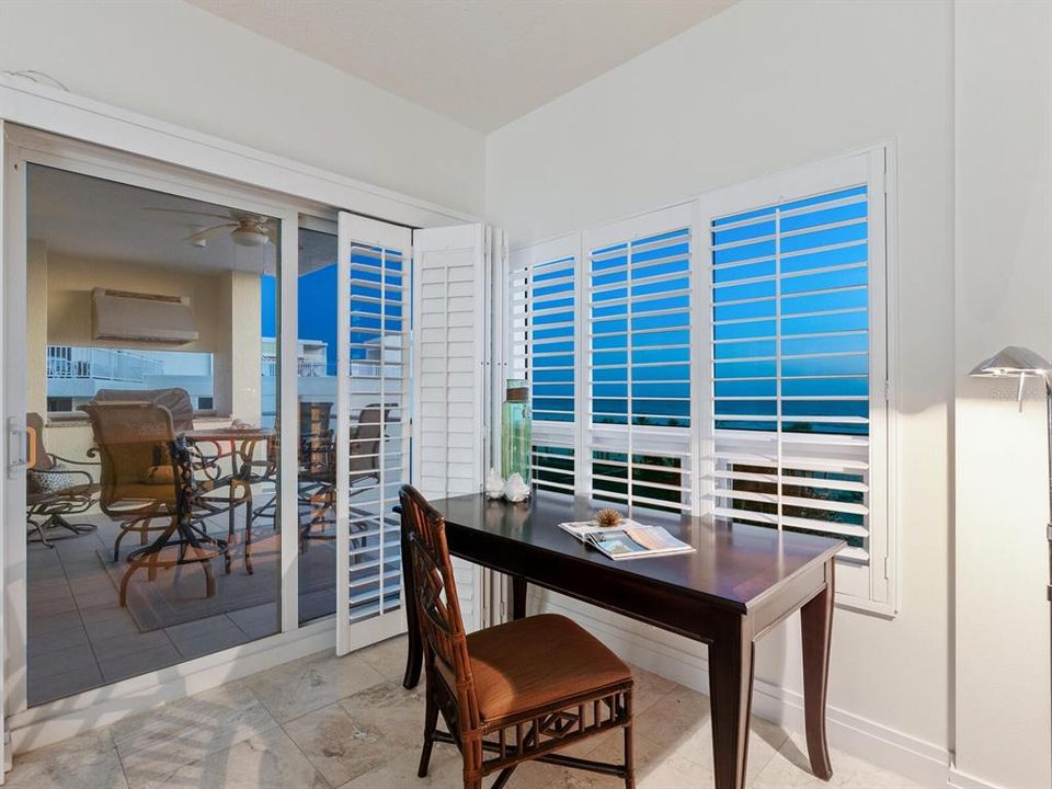 For Sale: $3,000,000 (3 beds, 3 baths, 2143 Square Feet)