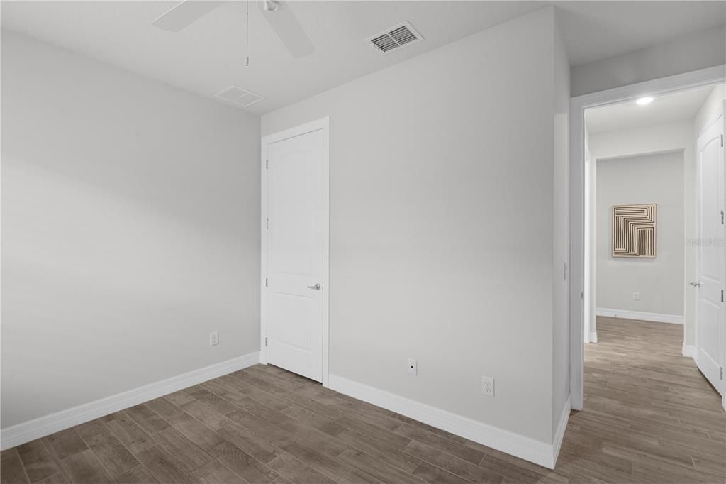 En Venta: $563,500 (3 camas, 2 baños, 2062 Pies cuadrados)