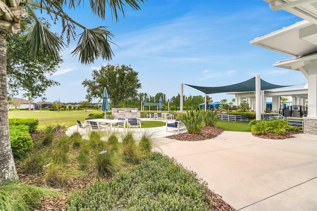 En Venta: $563,500 (3 camas, 2 baños, 2062 Pies cuadrados)